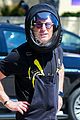 howie mandel astronaut helmet while out during pandemic 06